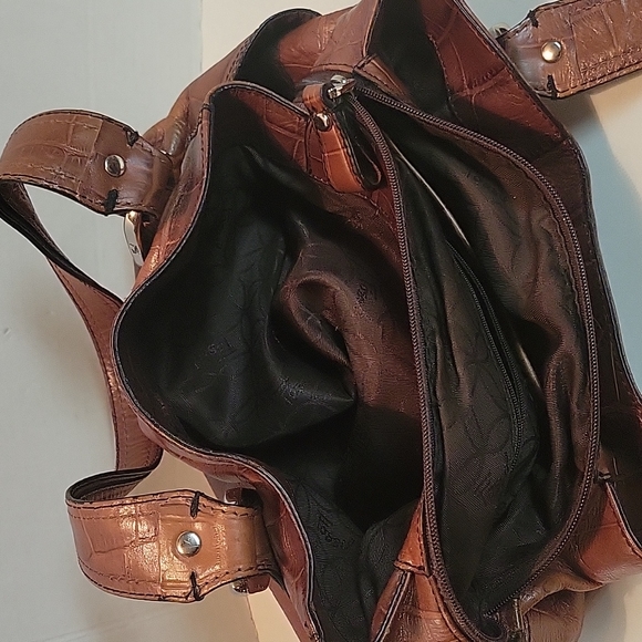 FOSSIL LEATHER HANDBAG. - Picture 11 of 16
